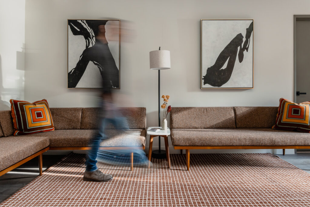 Coworking therapy office space at Wellness Spaces Los Feliz designed for therapists